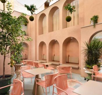 Rione XVIII Castro Pretorio Hotel | Leon's Place Hotel In Rome