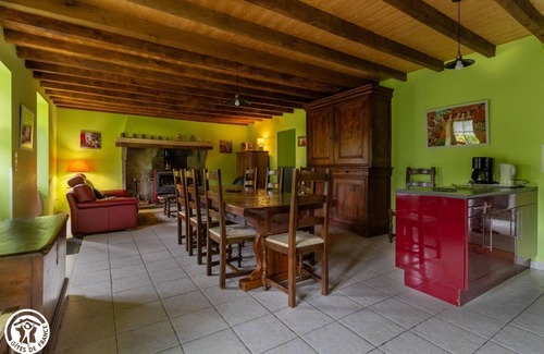 Saint-Hilaire-la-Croix House | Les 4 Chemins - Saint-hilaire-la-croix