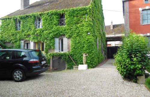 Cheny Bed & Breakfast | Les Bains Bed & Breakfast