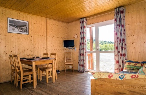 Seyne Cabin | les balcons du grand puy