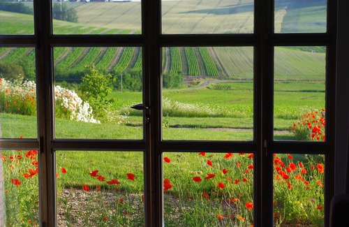 Saint-Leon Cottage | Les bleuets and its natural pool