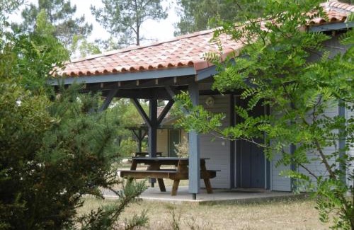 Brocas House | Les bruyeres