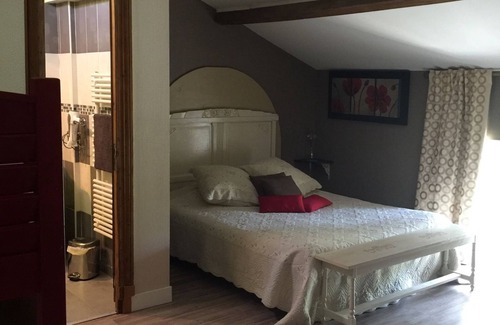 Sainte-Bazeille Bed & Breakfast | Les Chambres d'hôtes Clos Semper Felix
