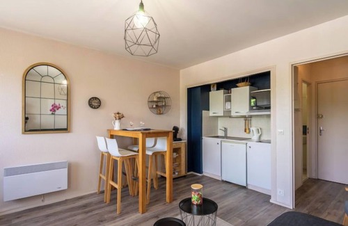 La Palmyre Apartment | Les Ecureuils by Interhome