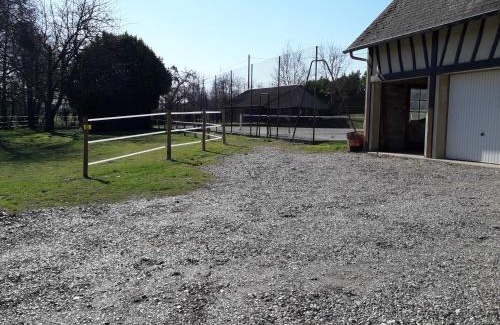 Hodeng-au-Bosc Apartment | LES ENFANTS DU MOULIN