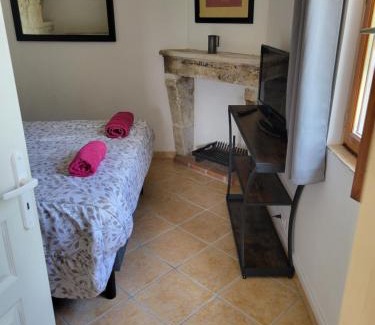 Brives-sur-Charente Bed & Breakfast | Les Gîtes de Brives
