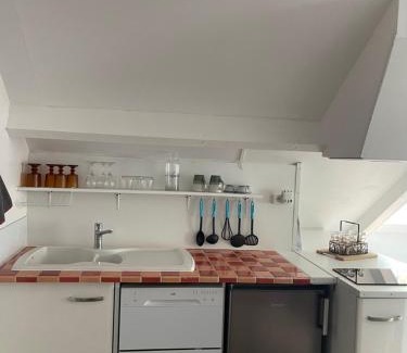 Estialescq Apartment | Les Gîtes de La Maison Bleue d'Estialescq