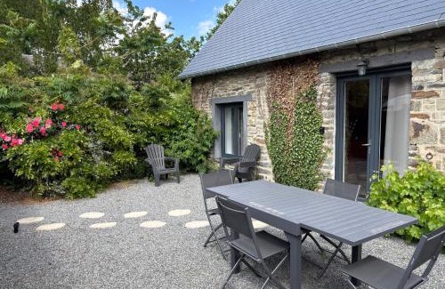 Ceaux House | Les Hulottes - Sur la route du Mont-St-Michel