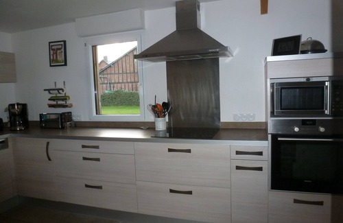 Ablon Cottage | Les Hydrangéas Gite 3 étoiles 2 chambres 4 pers,. Wifi Fiber. near Honfleur.