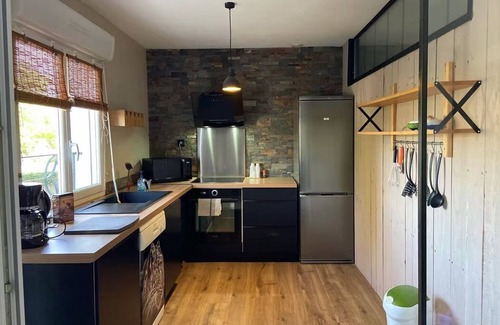 Saint-Jean-des-Mauvrets House | Les Logis du Forgeron
