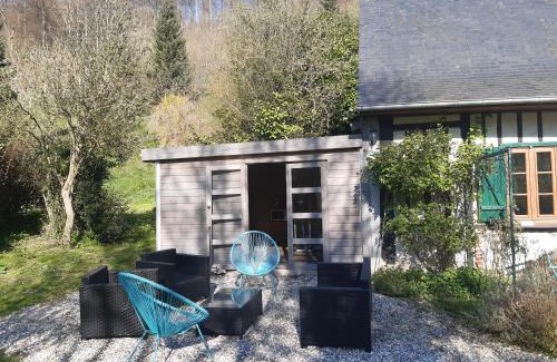Touffreville-la-Corbeline House | les orchidees sauvages