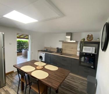 Digoin Apartment | Les Pichies, T2 Marie-Line, Digoin.