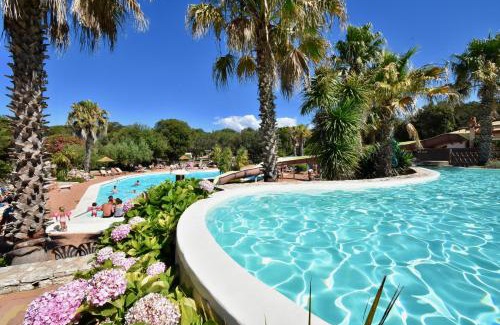 Bonifacio Resort | Les Suites De Pertamina