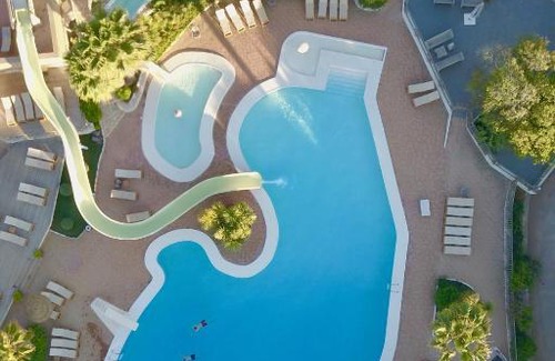 Bonifacio Resort | Les Suites De Pertamina