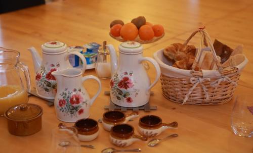 Saint-Amand-de-Coly Bed & Breakfast | les Tours de Bombel