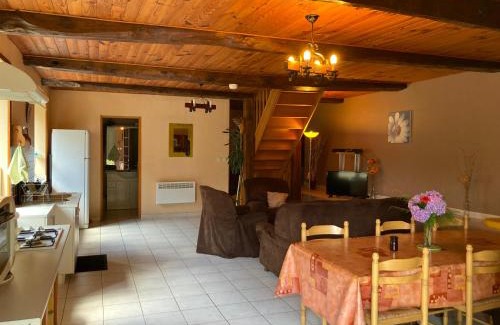 Sere House | les trois monts