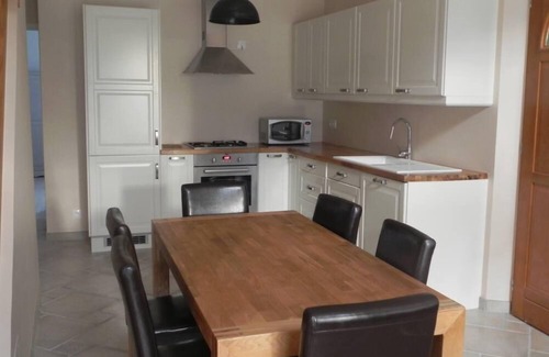 Leudon-en-Brie Cottage | Leudon En Brie: Cottage 5 pers near Provins