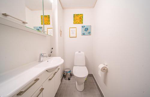 Sirkka Apartment | Levillas Sointuilevi 2A75