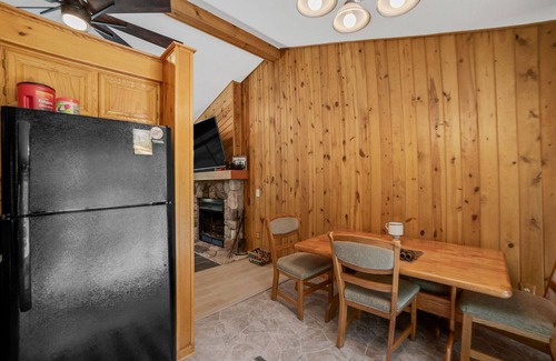 Lewiston House | Lewiston Landing: Color Tours & Cabin Comfort – Fall in Lewiston