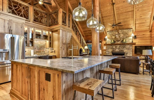 Ellijay Cabin | Liberty Lookout | Ellijay, GA