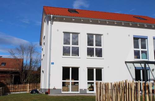 Murnau am Staffelsee House | LIBORIA: Stylish house | sauna | 4min to the lake