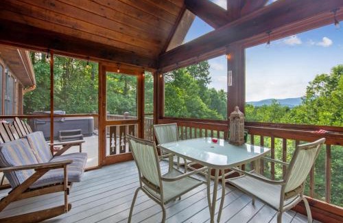 Mineral Bluff House | License 2 Chill - Mountain views of GA TN and NC