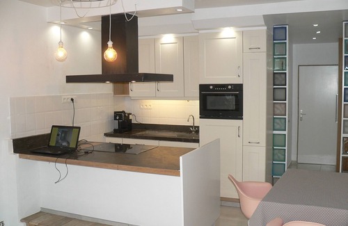 Outremeuse Apartment | LIEGE 13 quai godefroid kurth 4020 liège center ville for 2 persons