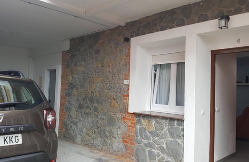 Liencres Apartment | Liencres, nearby beaches. Free WIFI. Low level