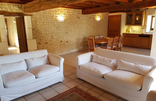 Montboyer House | Lieu Idéal Pour les Réunions de Famille ou les Célébrations