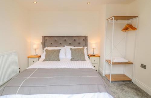 Sutton on Trent House | Lifford Coach House