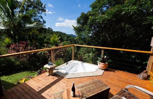 Speewah House | Lilah Blue-Entire Home Rustic Rainforest Private