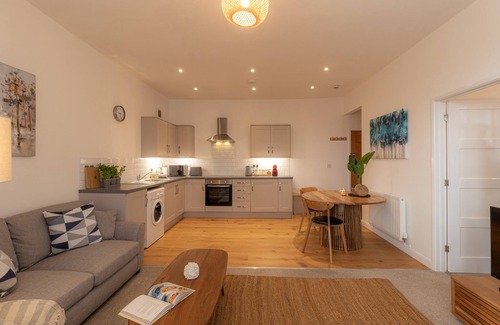 Wellington Apartment | Lilleshall - Beautiful Serviced Apartment