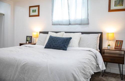 White City Apartment | Lily Pad