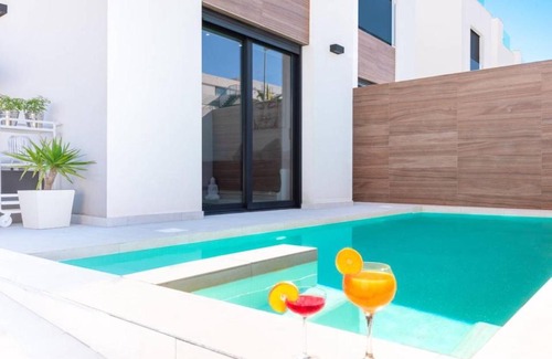 Benijofar Villa | Lily's Villa in Costa Blanca, Spain