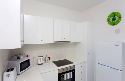 Agios Tychon Apartment | Limassol on the Beach Apartment