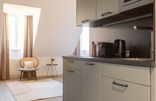 Tempelhof Apartment | Limehome Berlin Luise-Henriette-Str.
