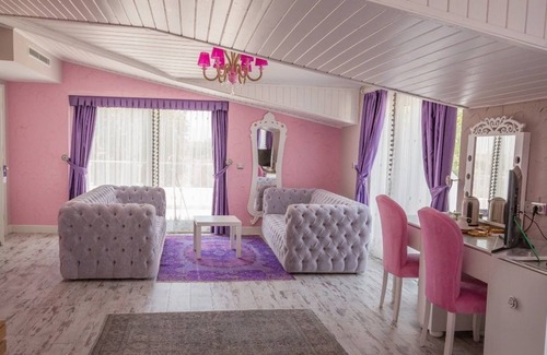 Iznik Hotel | Limnades Hotel