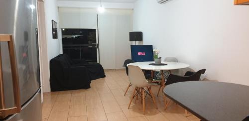 Latsia Apartment | LINA'S HOME & POOL - Breakbooking CY