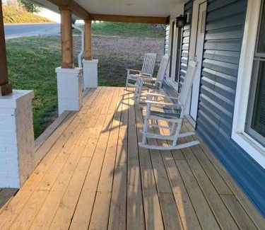 Lincolnton House | Lincolnton Rail Trail Downtown Family Home - Newly Renovated Walk to Main St and Splash Park