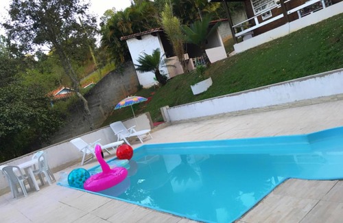 Aruja House | Linda Chácara com Piscina