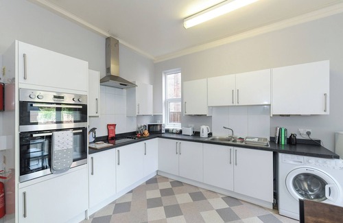 Beeston Apartment | Linden Grove 1 - Fresh and Modern 1 Bed apartment