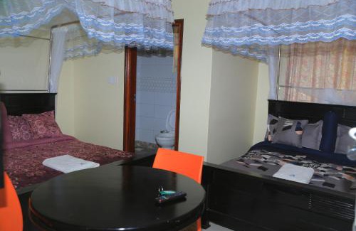 Mbarara House | LINK SUITES BAR AND RESSTAURANT MBARARa