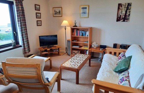 Prestwick Cottage | Links Quay 42 - a house that sleeps 4 guests in 2 bedrooms