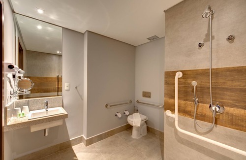 Confins Hotel | Linx Confins by Wish