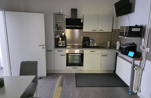 Strenglin Villa | Lion villa