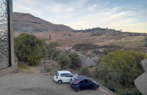 Lesotho Apartment | Liphofung cave, chalets