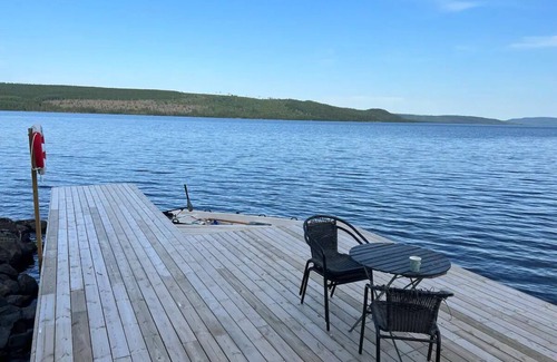 Stromsund Municipality Cabin | Liten Mysig Stuga Nära Intill sjö