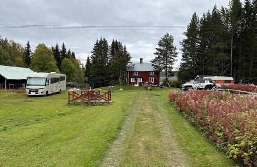 Stromsund Municipality Cabin | Liten Mysig Stuga Nära Intill sjö