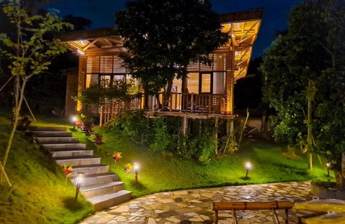 Quoc Oai Other | LITTLE BEE HOUSE