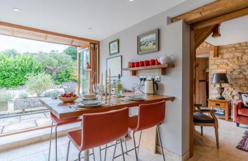 Stanton Saint John House | Little Coach House